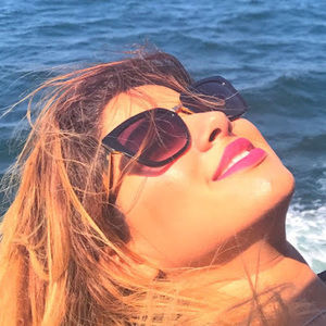 Meet your Posher, Samira